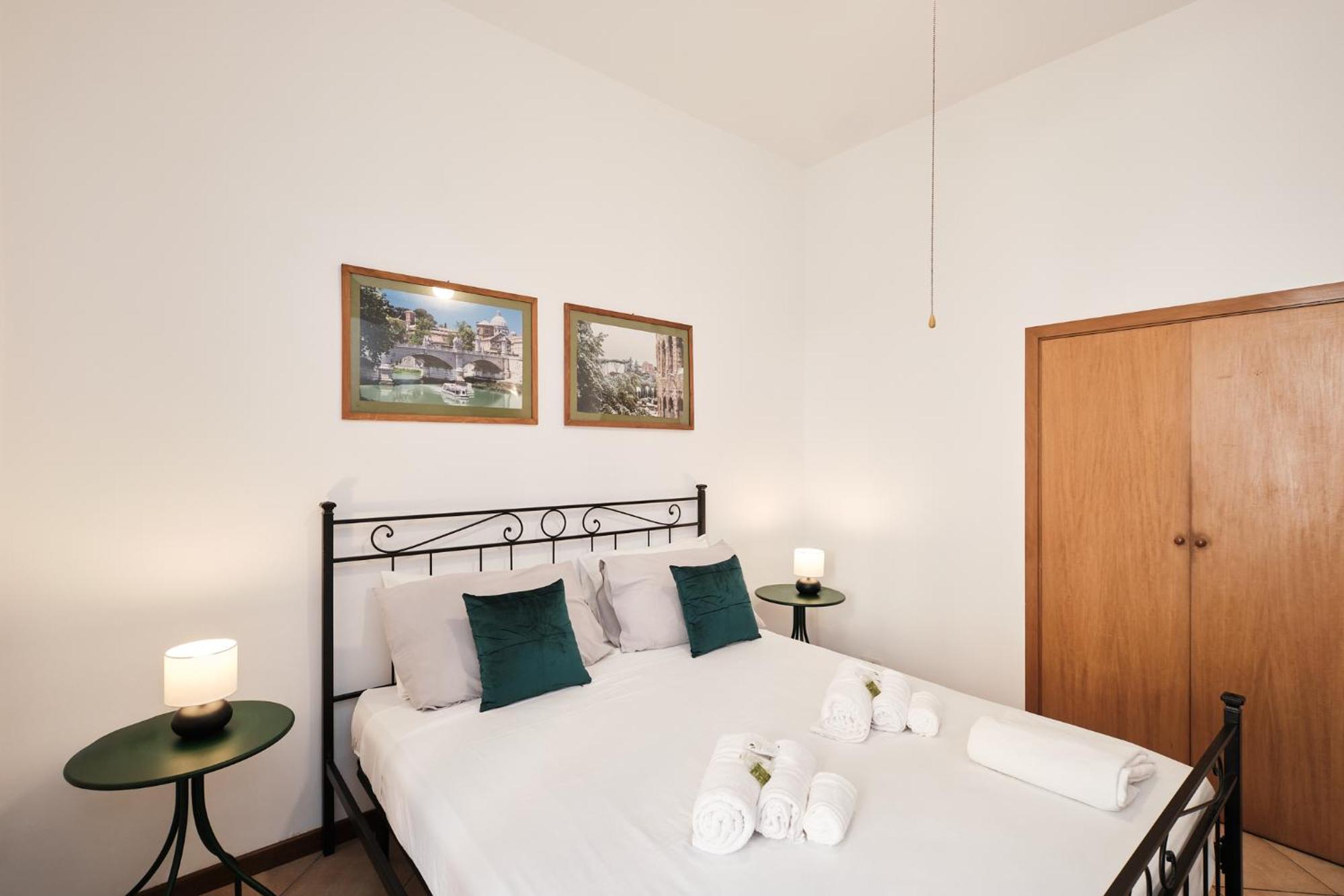 Colosseum 3 & 4 Bathrooms With Garden * Roma