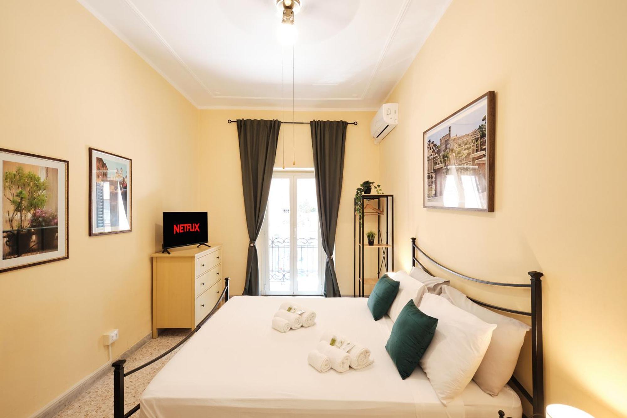 Colosseum 3 & 4 Bathrooms With Garden Appartamento *