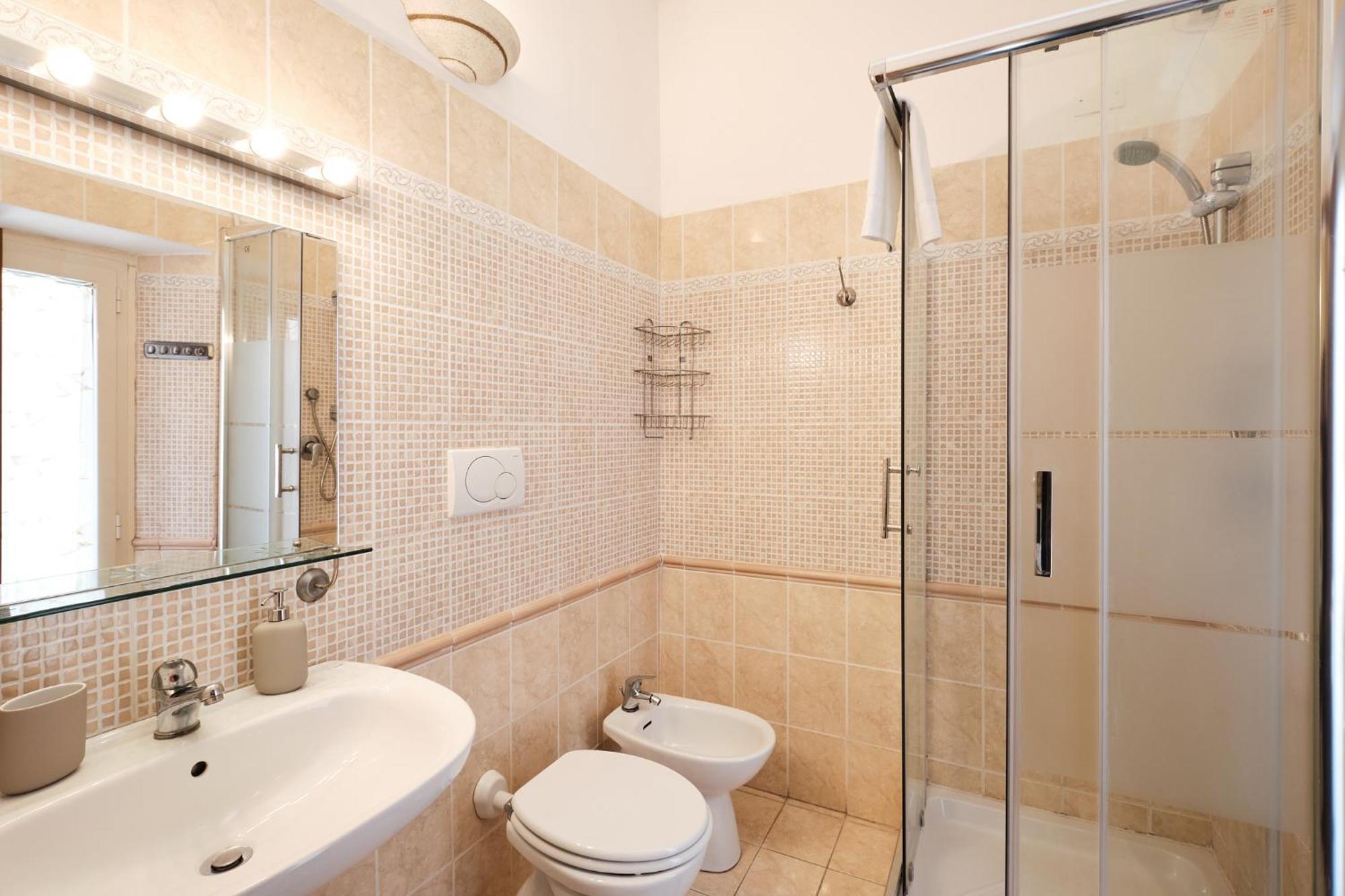 Apartamento Colosseum 3 & 4 Bathrooms With Garden Roma